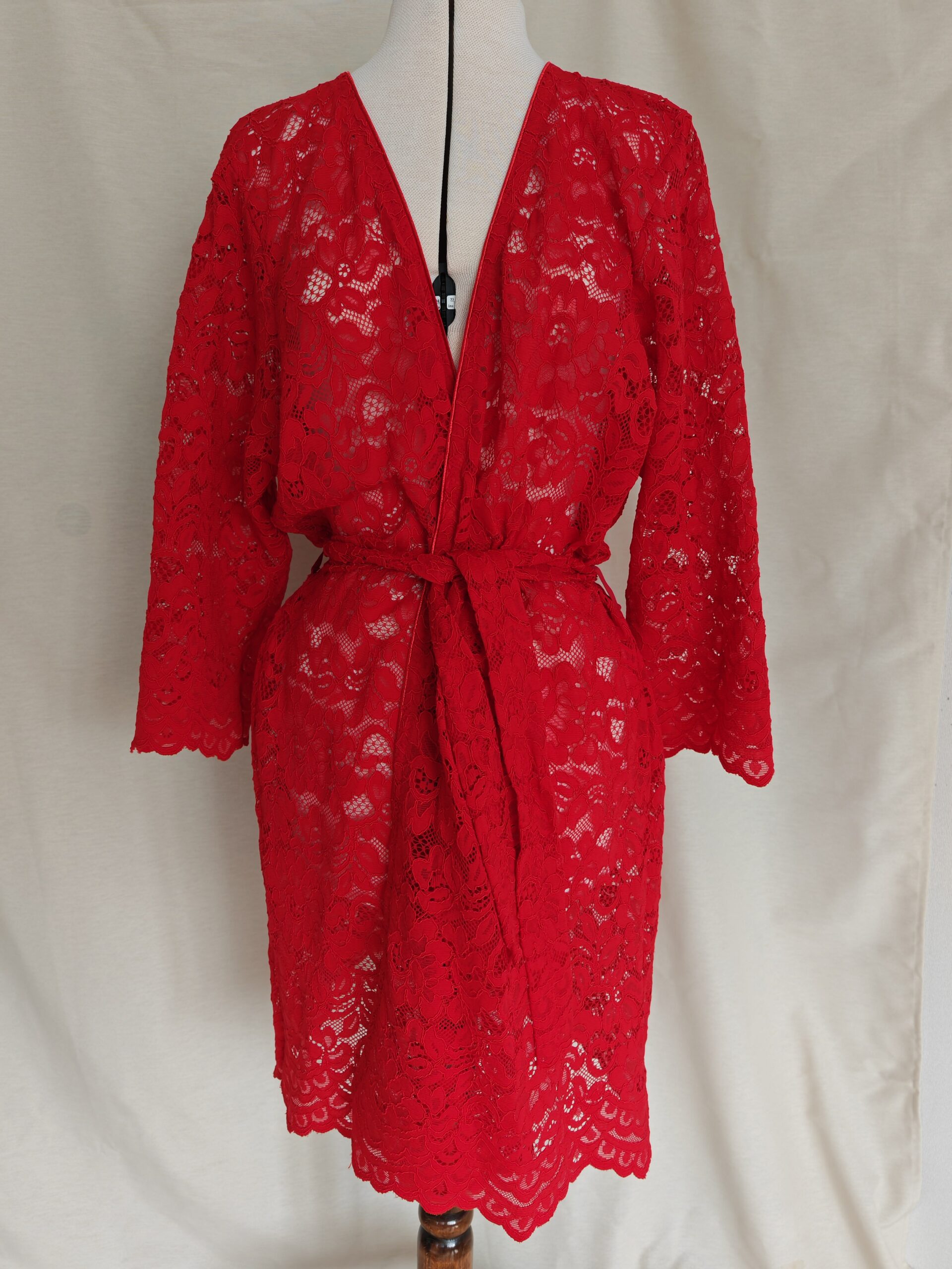 IMG_20230920_154611 Kanten rode kimono op paspop